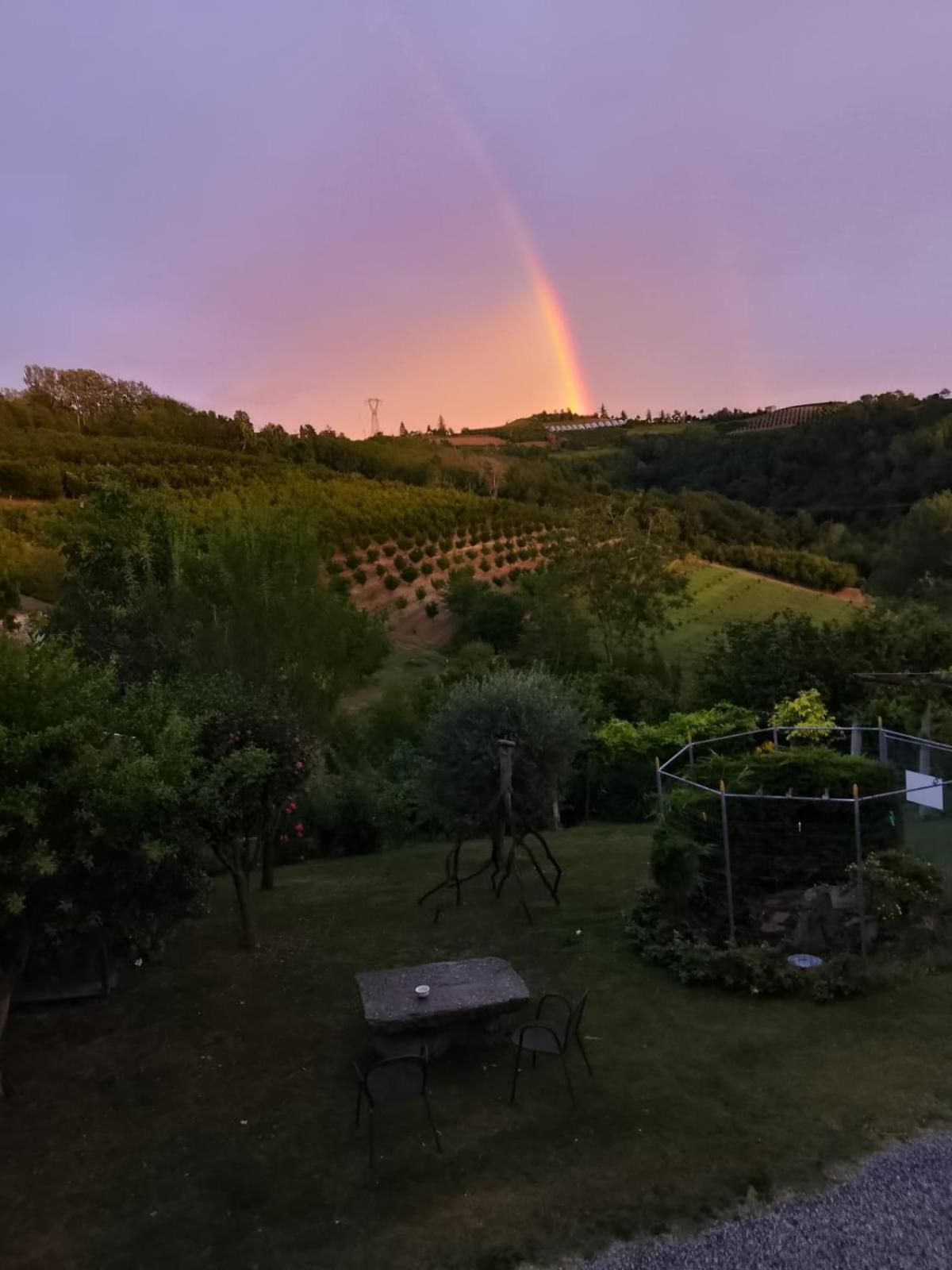 Agriturismo Affittacamere Barbarossa Dogliani Εξωτερικό φωτογραφία