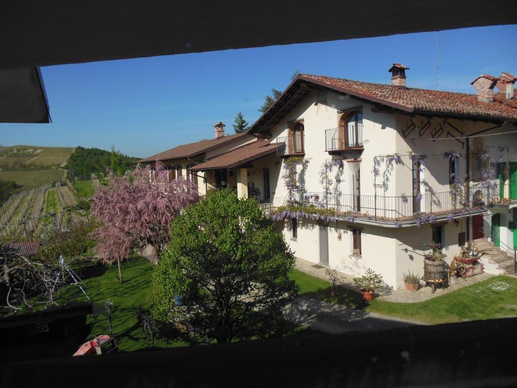 Agriturismo Affittacamere Barbarossa Dogliani Εξωτερικό φωτογραφία