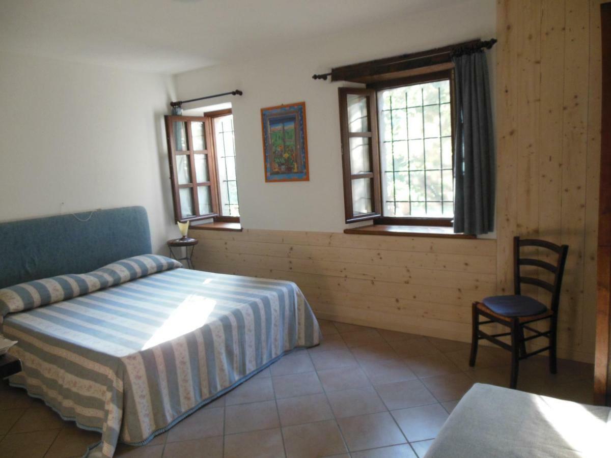 Agriturismo Affittacamere Barbarossa Dogliani Εξωτερικό φωτογραφία